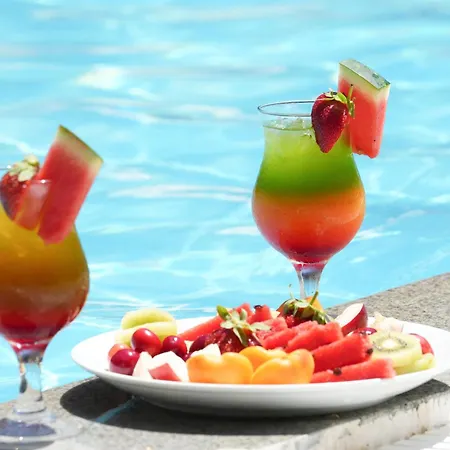 Club Monte Carlo Hotel